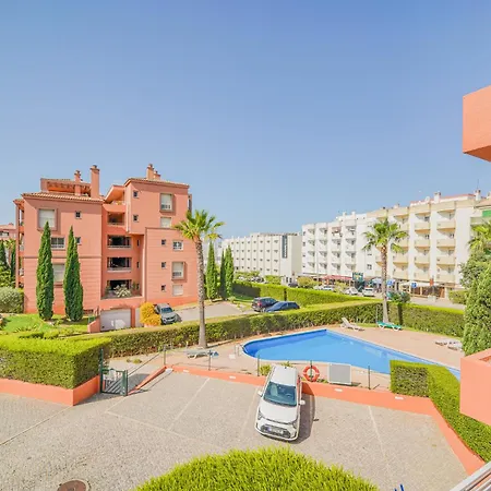 Chill Time By Moje Апартаменты *