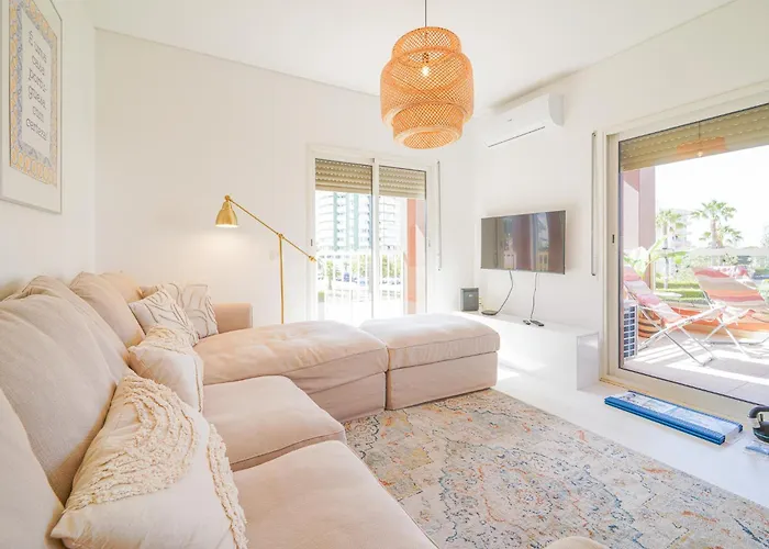 Chill Time By Moje * ポルティマン